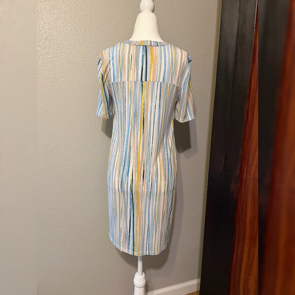 BCBGeneration T-Shirt Dress in Multicolor Stripe - Picture 2 of 4